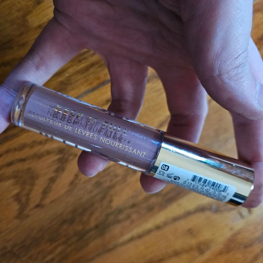 NEW! Milani Keep It Full Nourishing Lip Plumper #08 Soft Rose